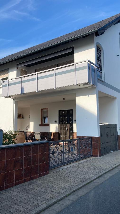 Ferienwohnung -Isola Madre Biebesheim am Rhein Ngoại thất bức ảnh